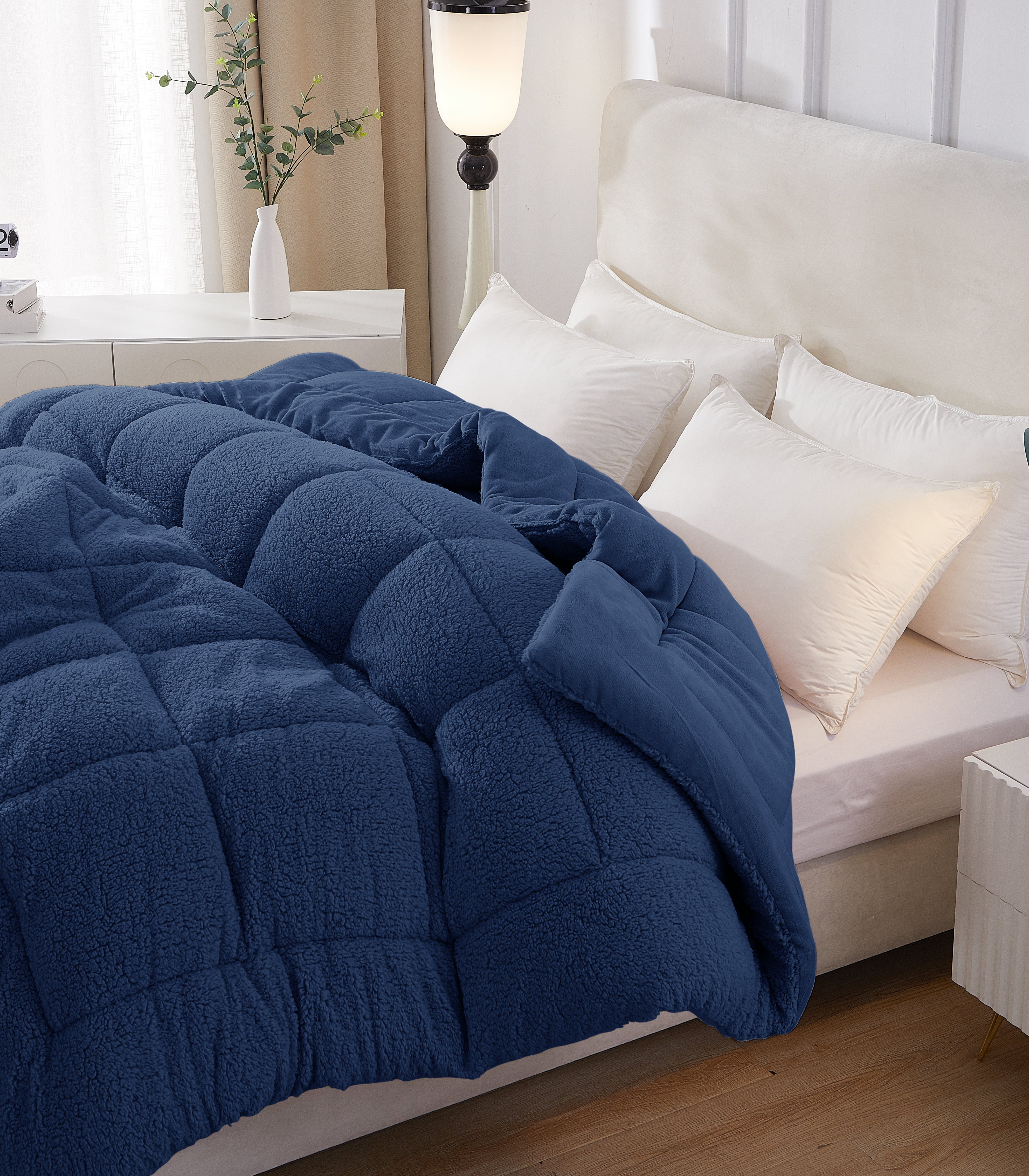 3 Layer  Reversible Milk Fleece Quilt 800GSM  Navy
