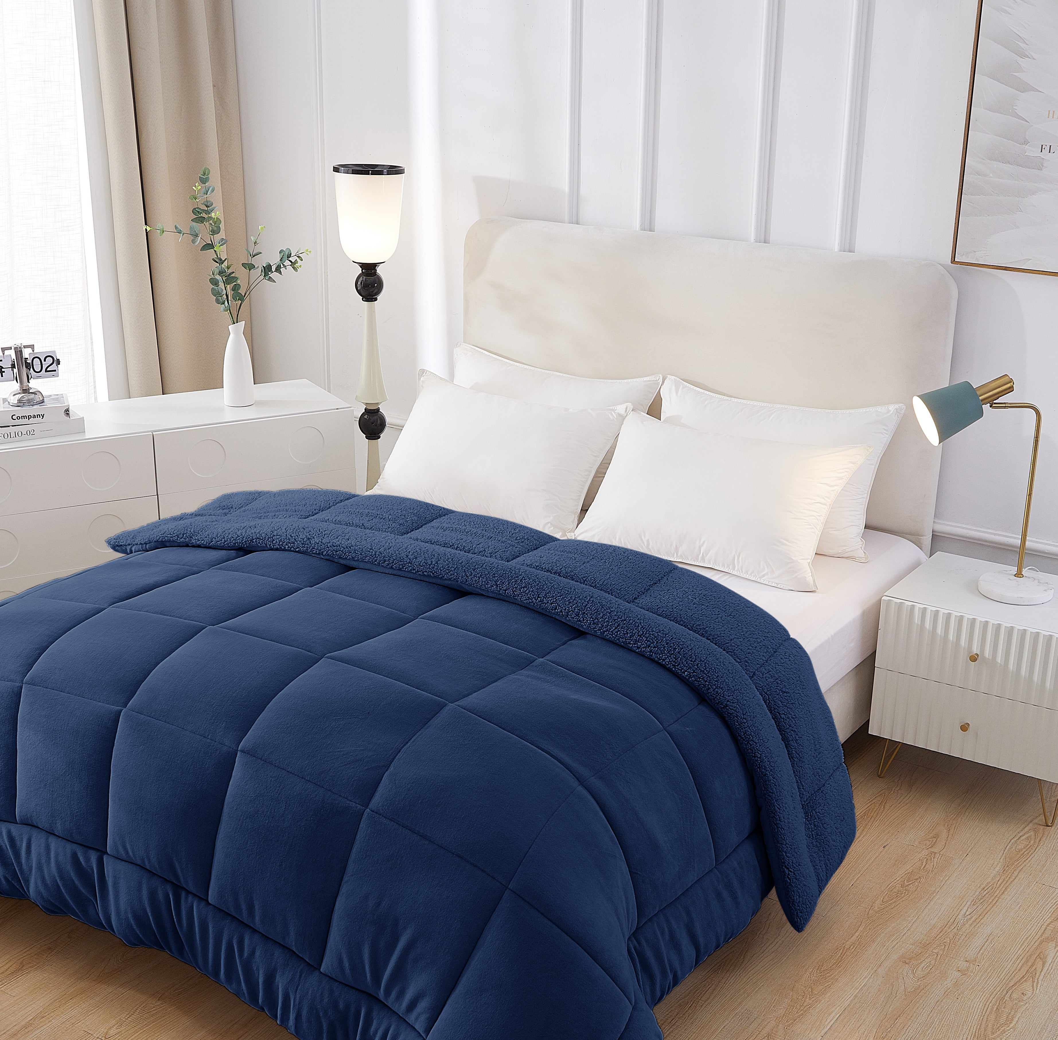 3 Layer  Reversible Milk Fleece Quilt 800GSM  Navy