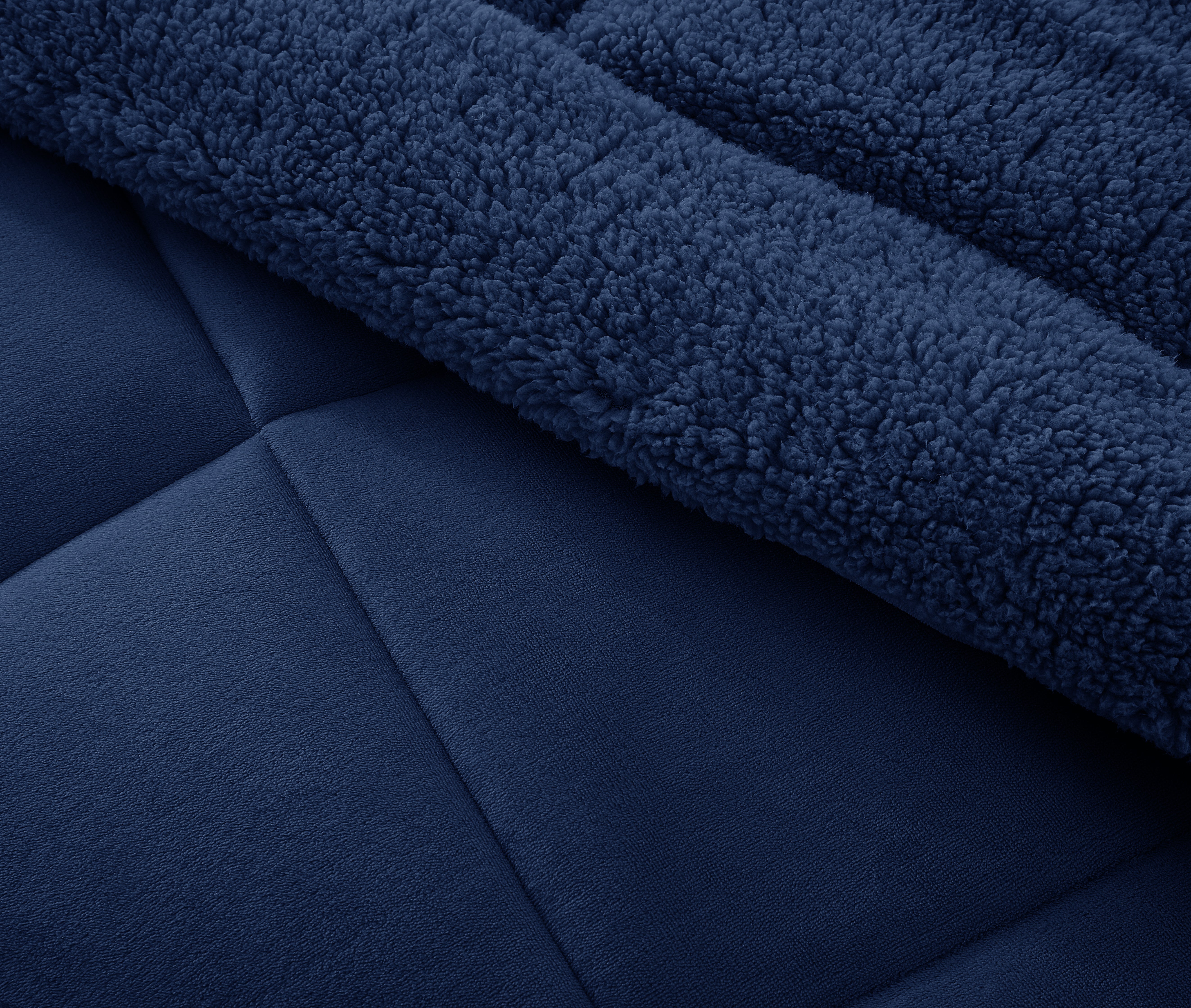 3 Layer  Reversible Milk Fleece Quilt 800GSM  Navy