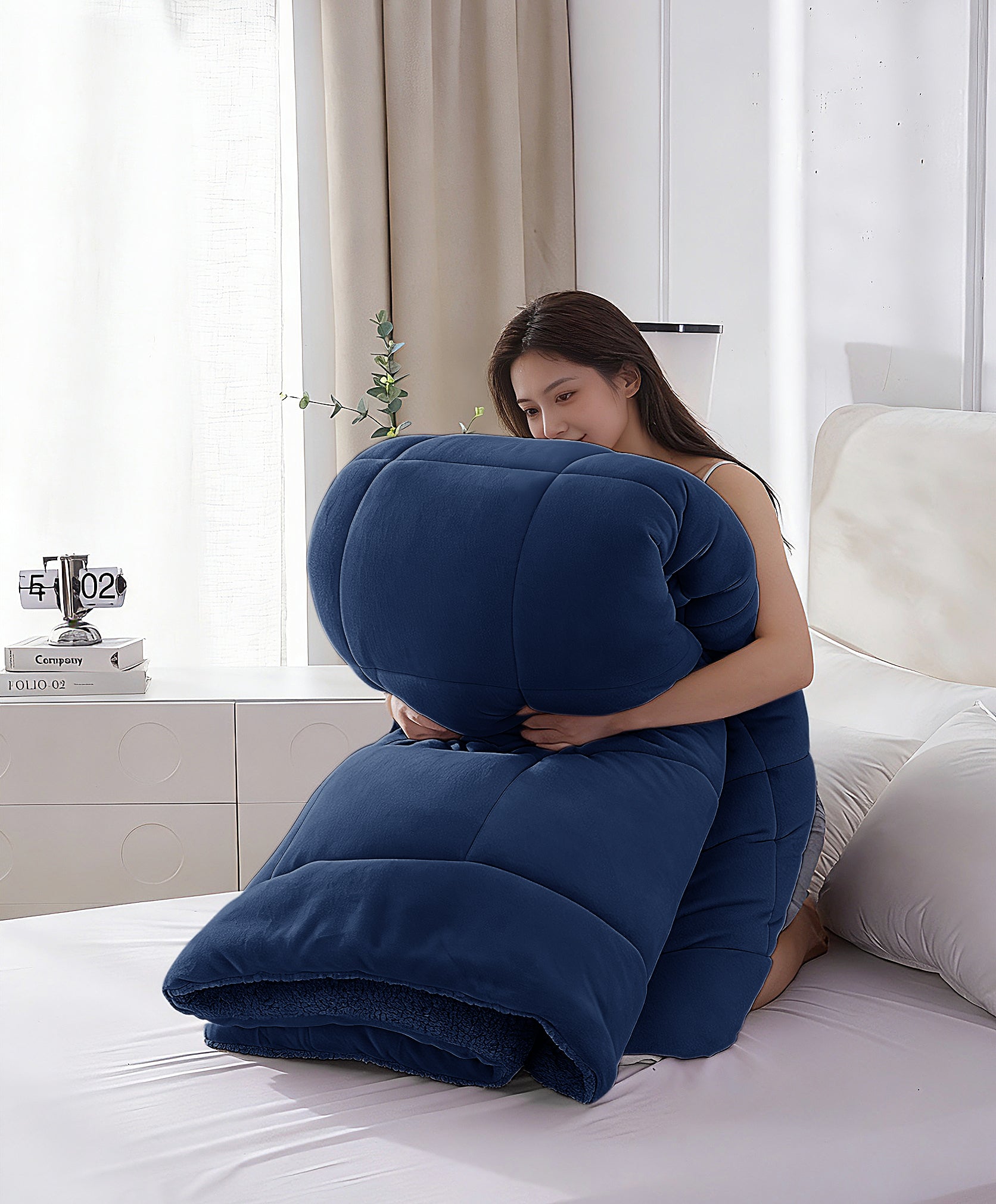 3 Layer  Reversible Milk Fleece Quilt 800GSM  Navy