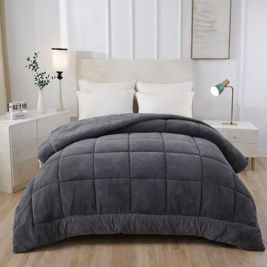 3 Layer  Reversible Milk Fleece Quilt 800GSM  Charcoal