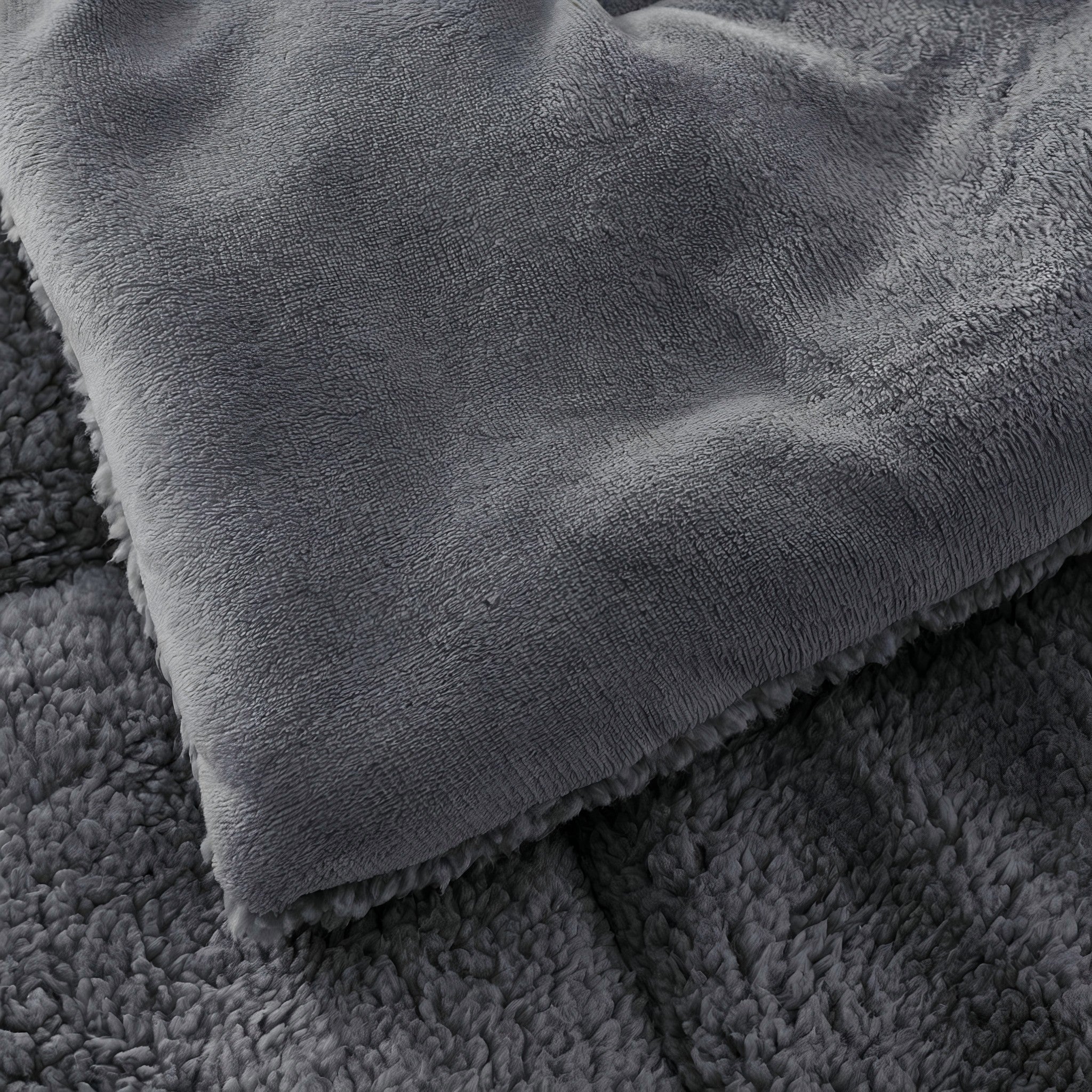3 Layer  Reversible Milk Fleece Quilt 800GSM  Charcoal