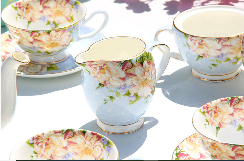 Popular Blue Flowers Bone China Tea & Coffee Set