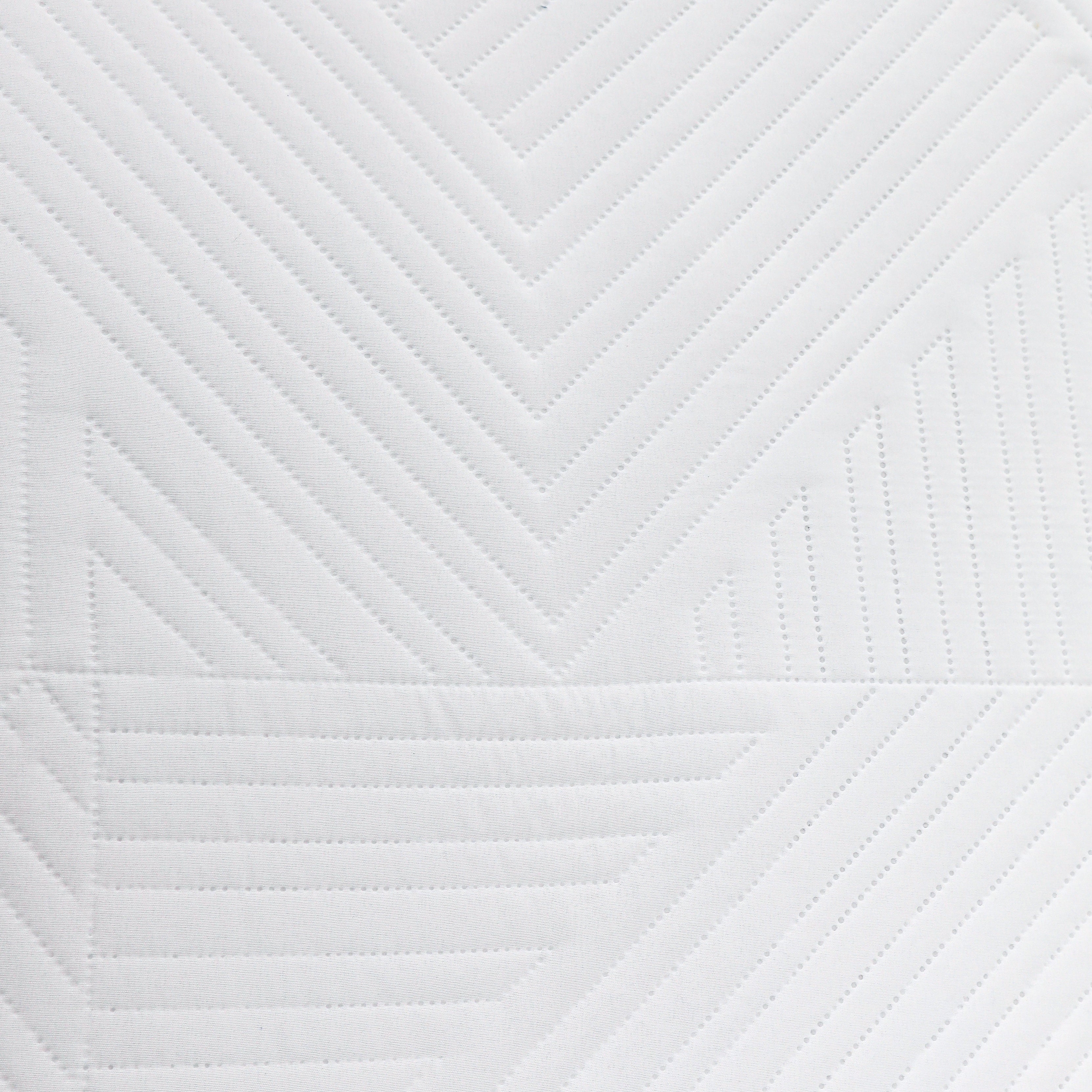 Home Fashion Geometry 3 PCS Soft Premium Bed Embossed Coverlet