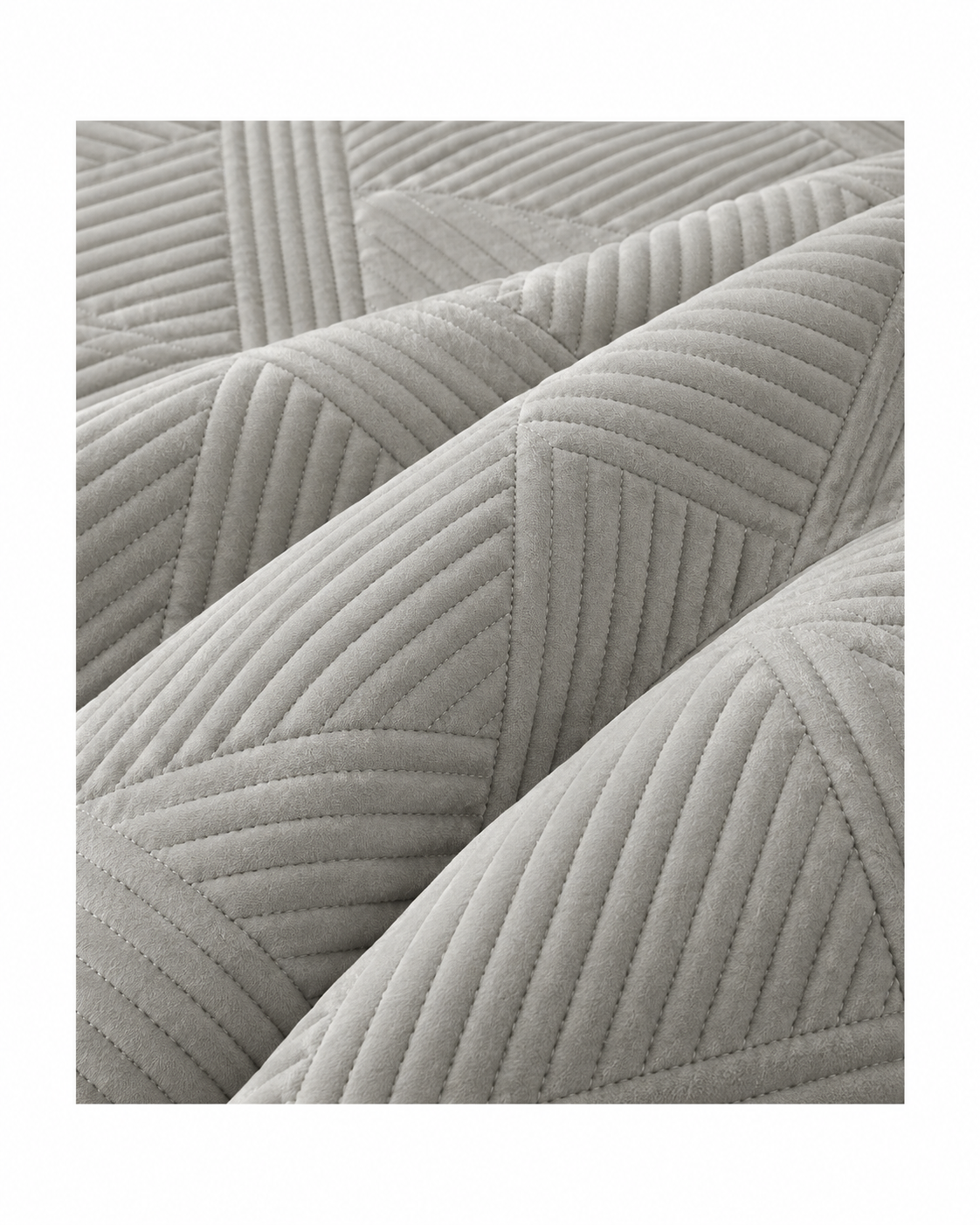 Home Fashion Geometry 3 PCS Soft Premium Bed Embossed Coverlet Silver