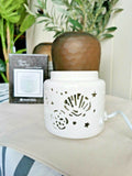11.5 x 11 cm LED Oil Burner Wax Burner - Dotty B02713