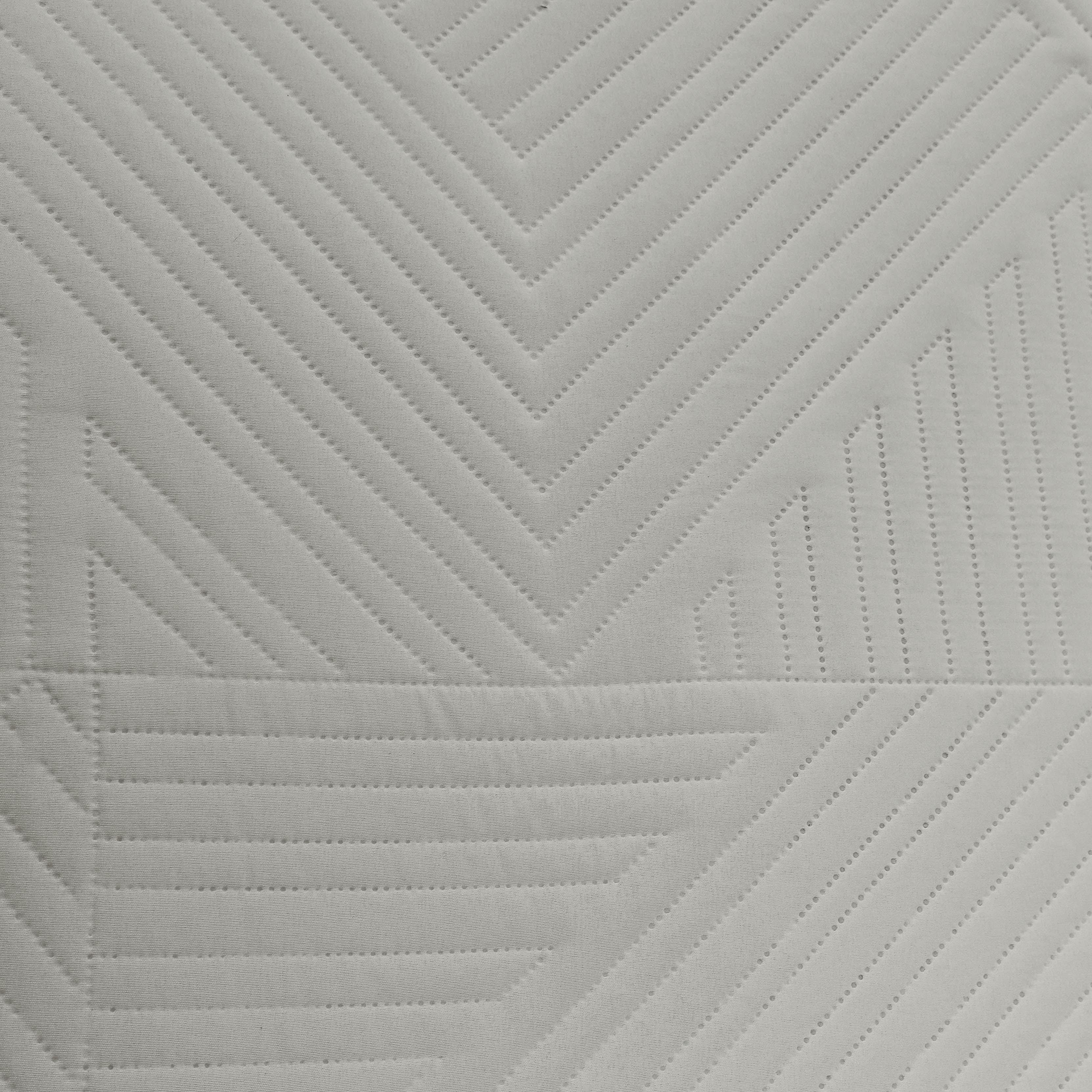 Home Fashion Geometry 3 PCS Soft Premium Bed Embossed Coverlet