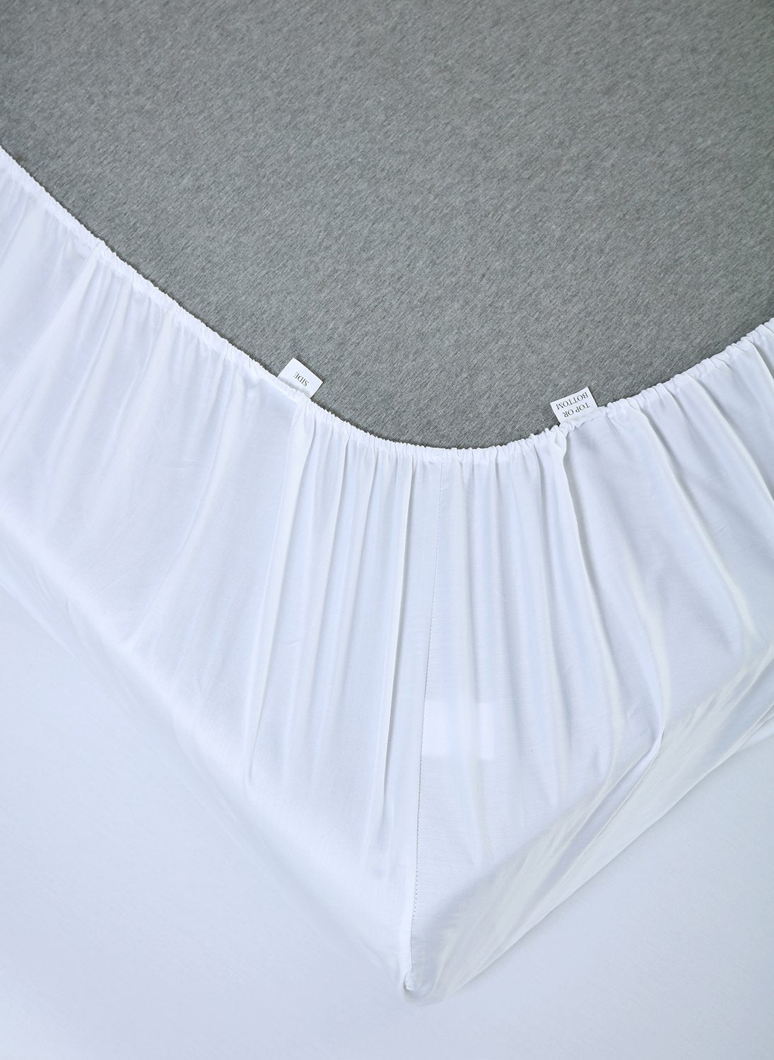400 Thread Count Bamboo Cotton 1 Fitted Sheet with 2 Pillowcases White